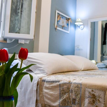 Le Stanze Del Centro Hotel Termoli Bagian luar foto