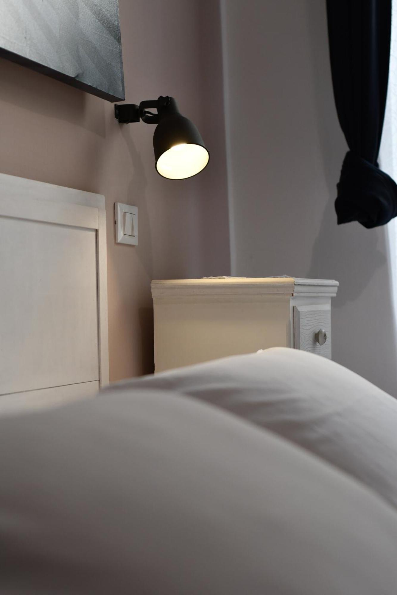 Le Stanze Del Centro Hotel Termoli Bagian luar foto