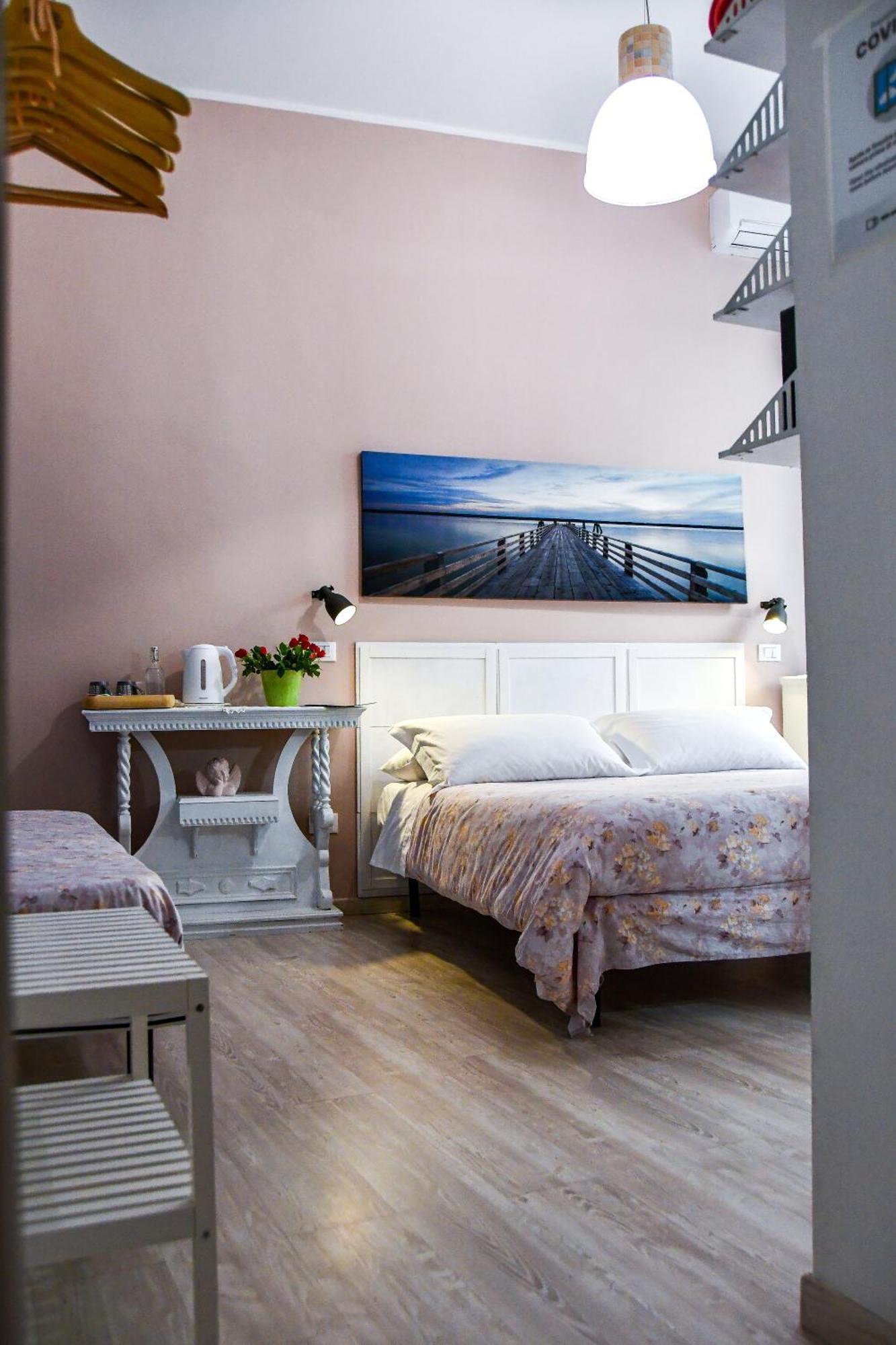 Le Stanze Del Centro Hotel Termoli Bagian luar foto